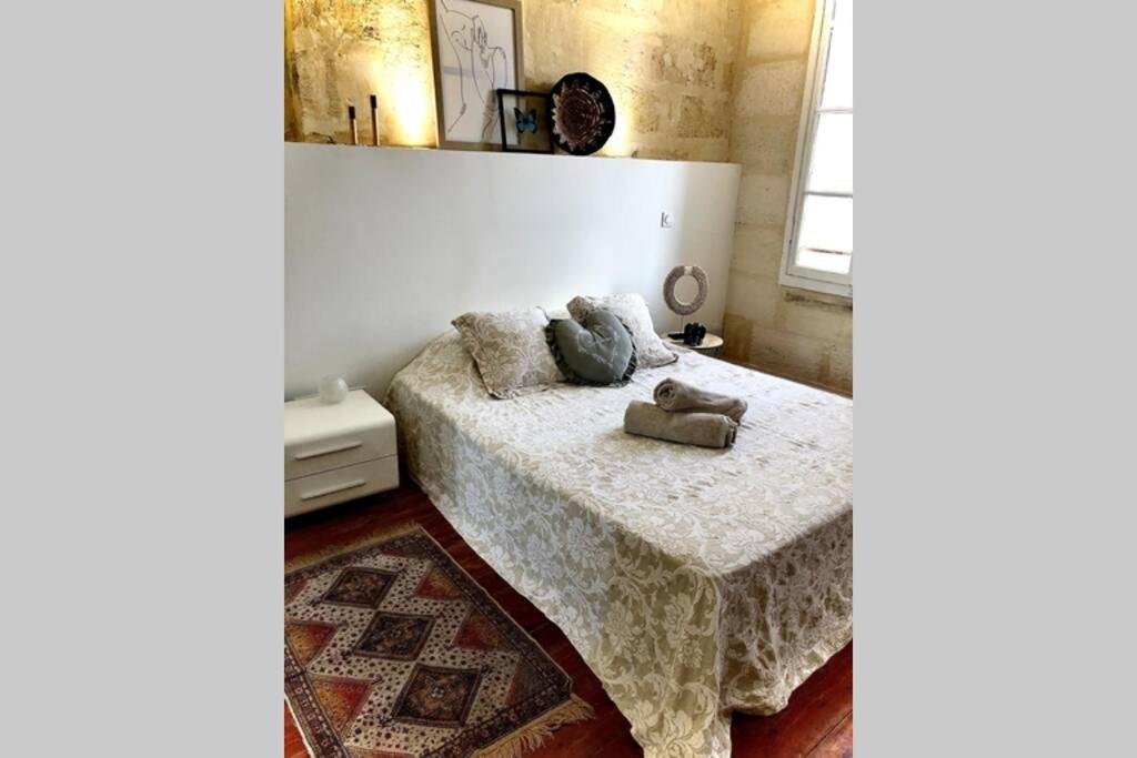 Au Coeur De Libourne Apartamento Exterior foto